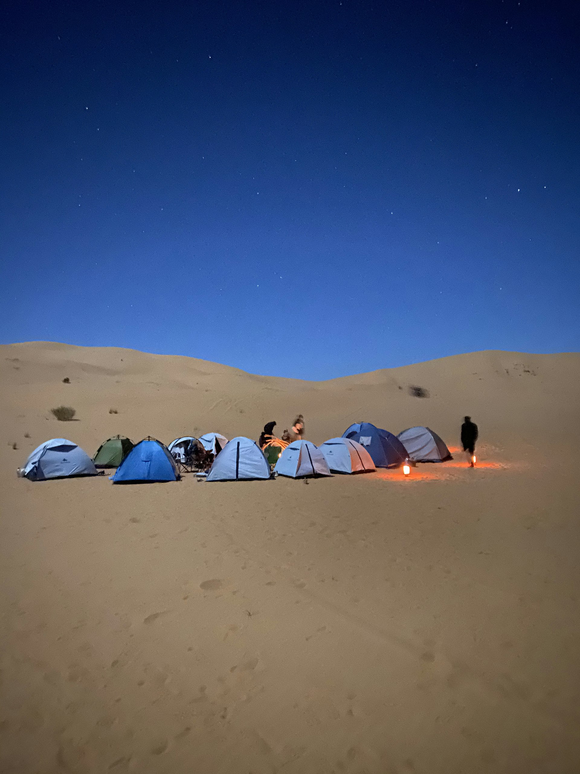 Desert Night Camping: How to Stay Safe and Comfortable in Cold Weather