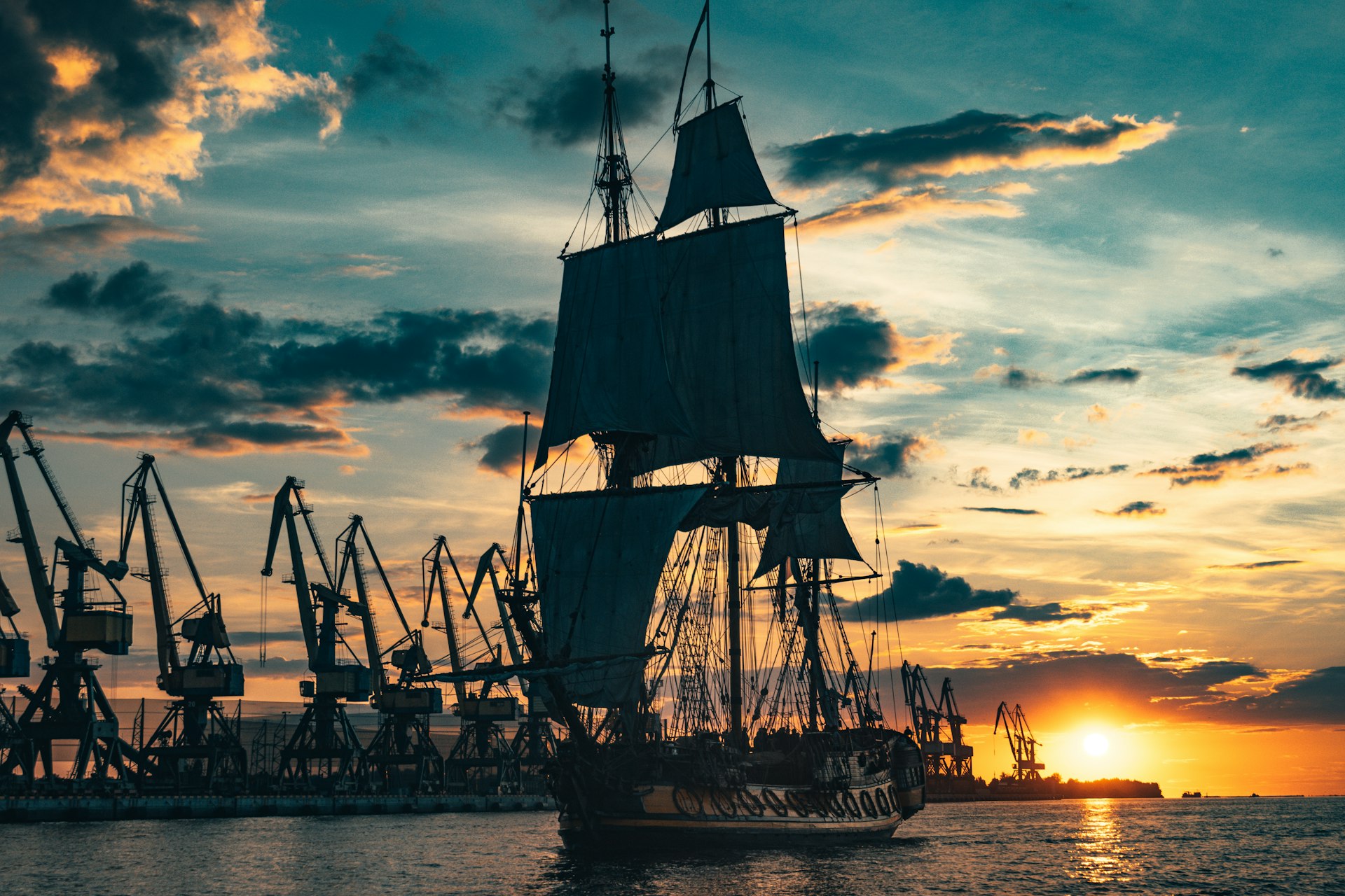 Charting the Seas: The Epic History of Maritime Exploration and Discovery